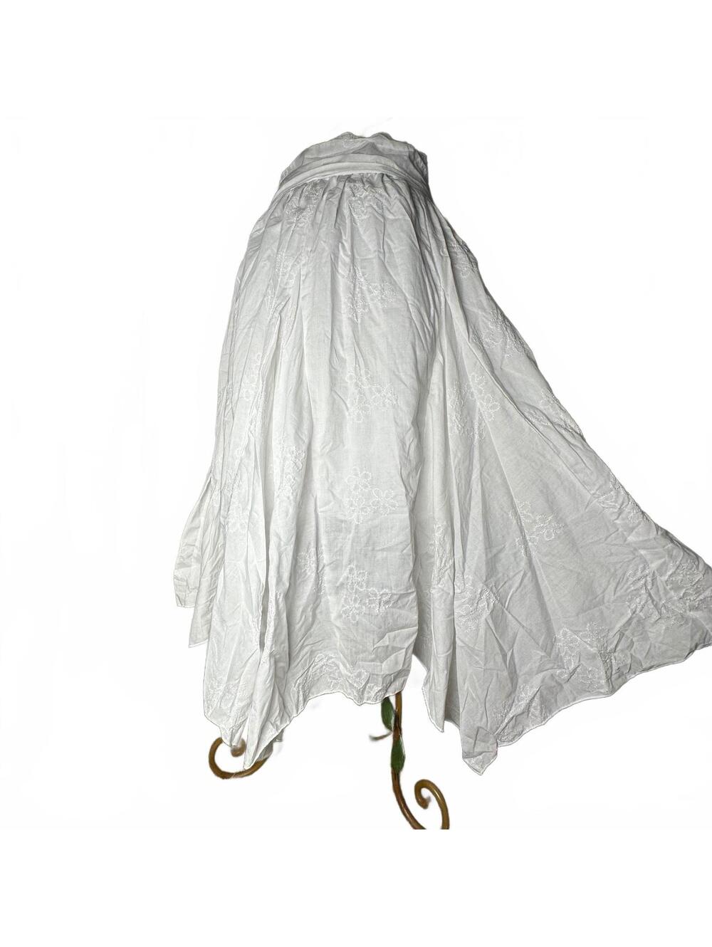 MKM Designs White Embroidered Floral Wrap Maxi Skirt Cottagecore Boho 2X Plus - Picture 3 of 9